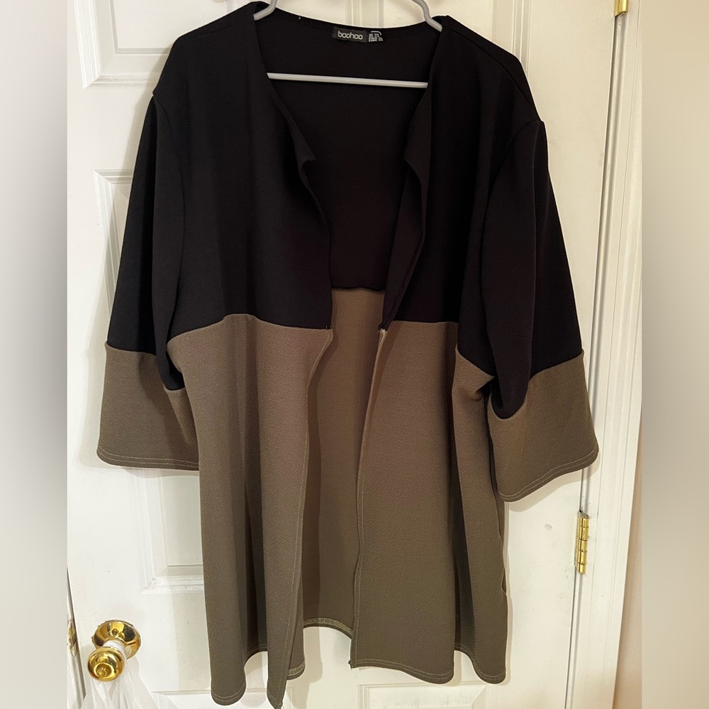 Boohoo color block dress shirt